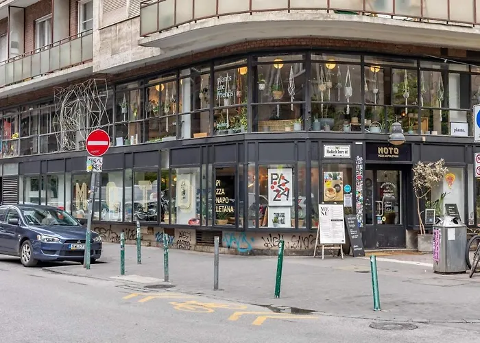 Cosy & Very - With Ac