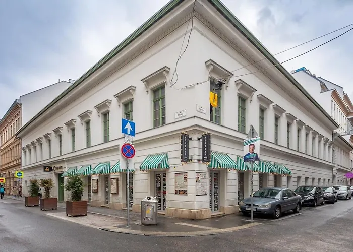 Cosy & Very - With Ac