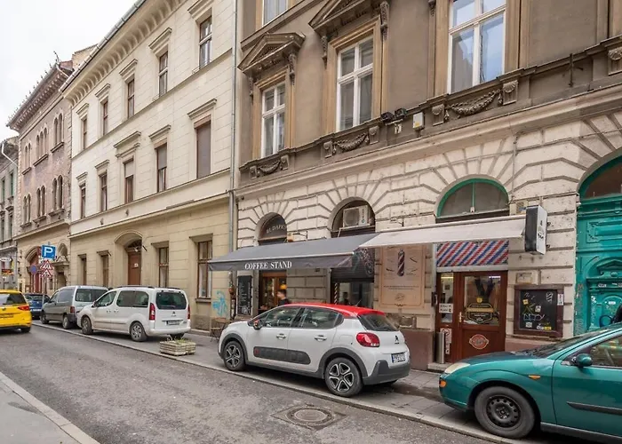 Cosy & Very - With Ac